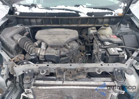 2019 Cadillac Xt5 Premium Luxury z USA, uszkodzony, nr VIN 1GYKNFRS1KZ130878